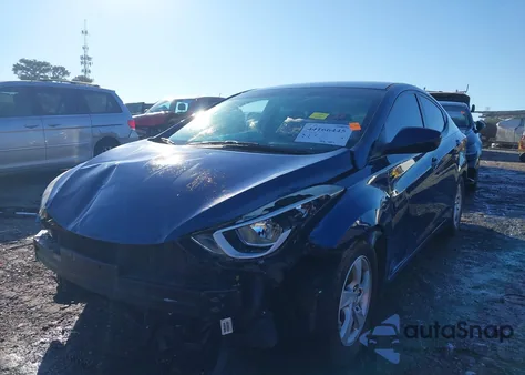 2015 Hyundai Elantra Se z USA, uszkodzony, nr VIN 5NPDH4AE4FH639389